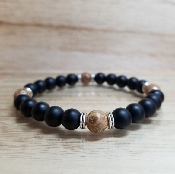 Black Onyx & Wood Grain Beaded Gemstone Bracelet - Picture 5 of 8